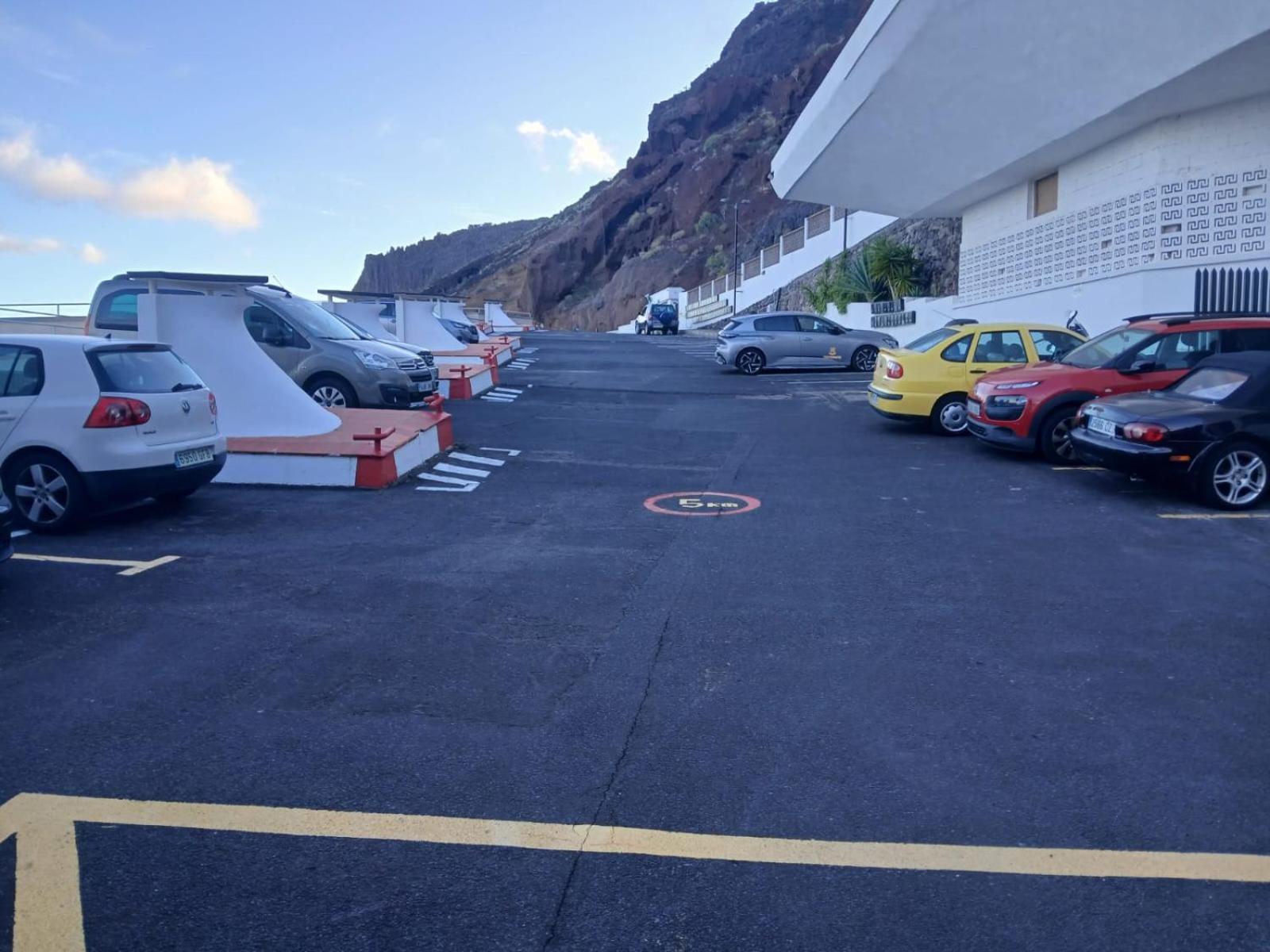Apartamentos playa chica / playa las gaviotas Santa Cruz de Tenerife Exterior foto