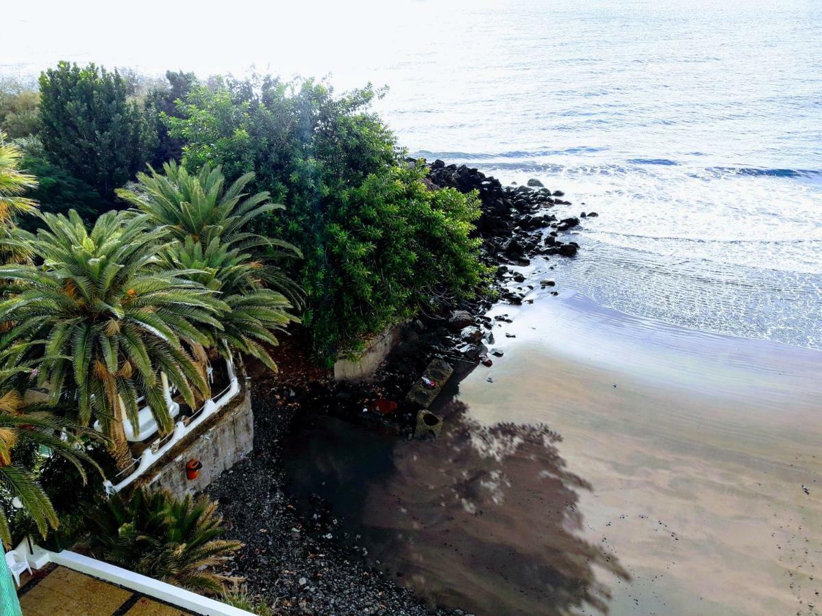 Apartamentos playa chica / playa las gaviotas Santa Cruz de Tenerife Exterior foto